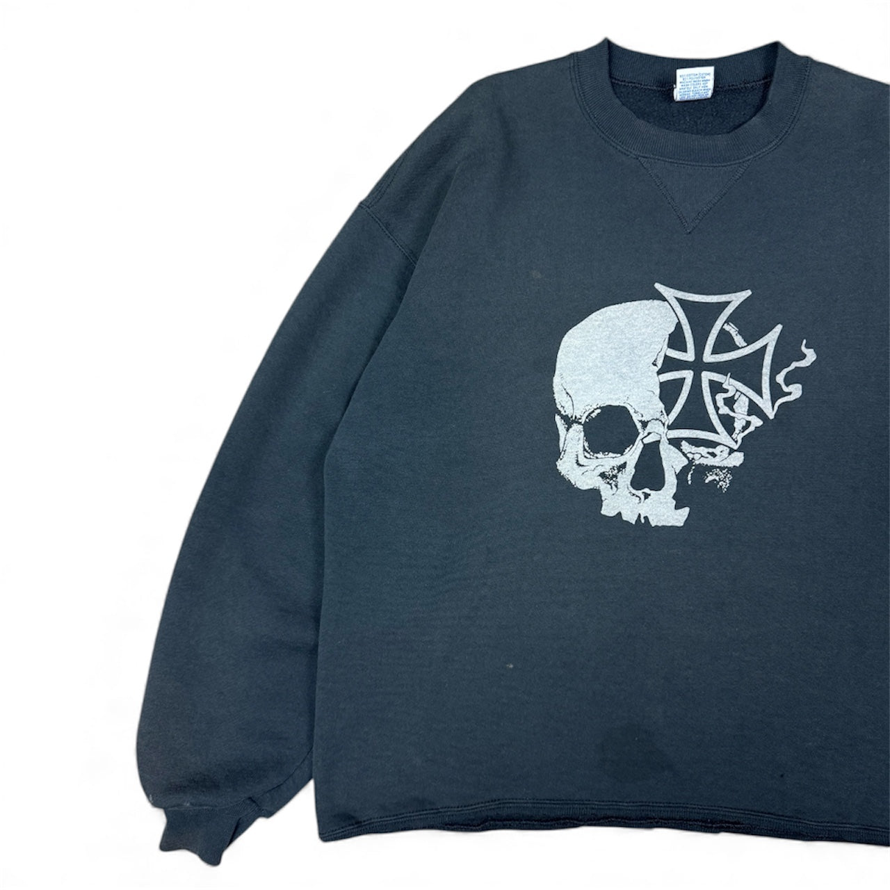 STORMRIDERS VINTAGE SKULL & CROSS CROPPED SWEATER