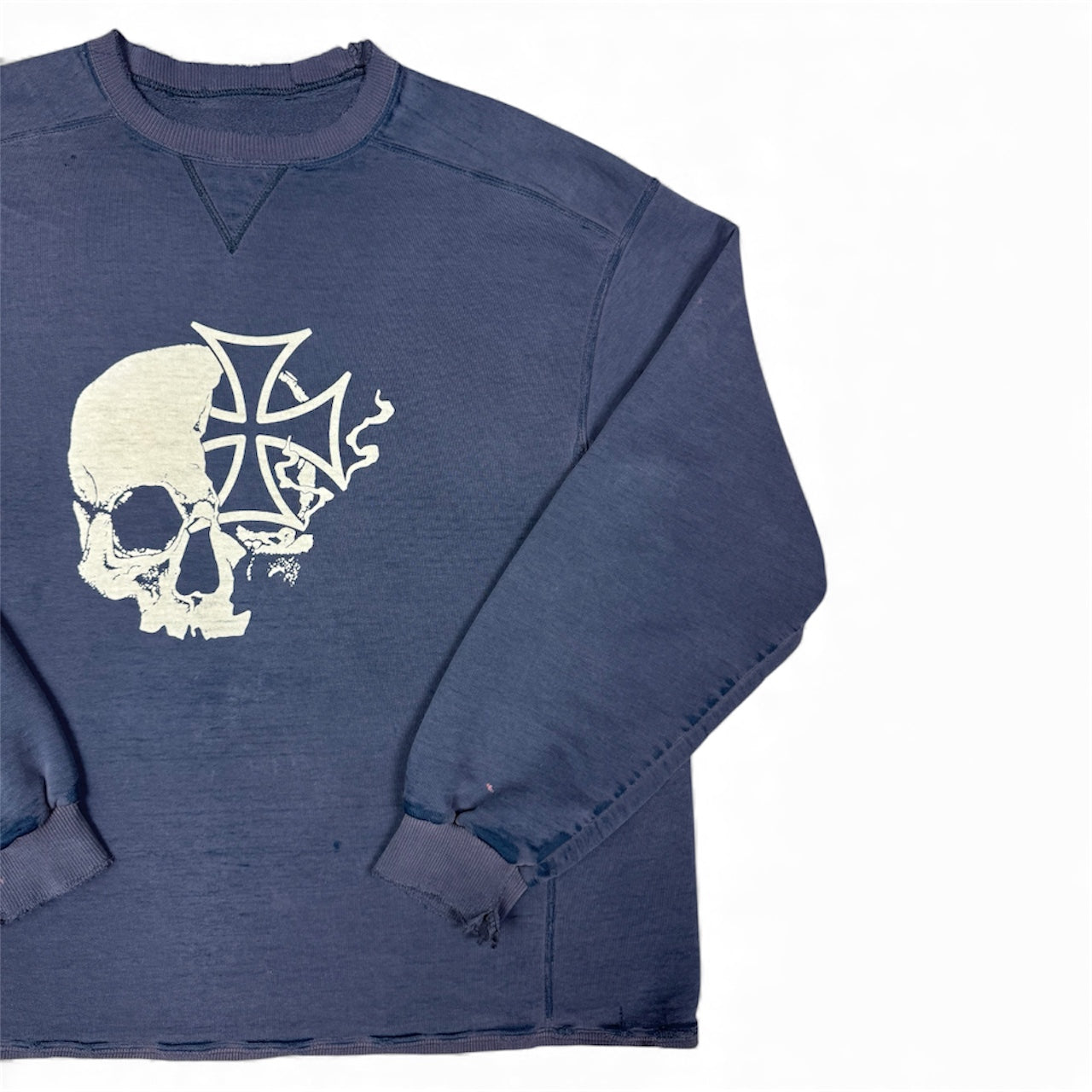 STORMRIDERS VINTAGE SKULL & CROSS CROPPED SWEATER